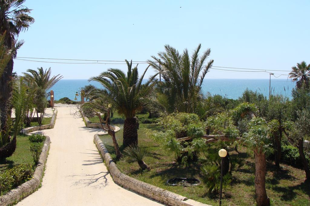 La Villa Rosa Al Mare Pozzallo Ruang foto