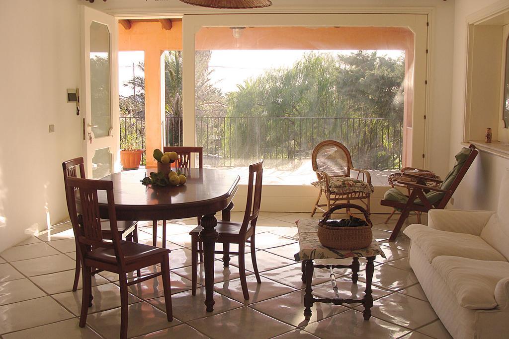 La Villa Rosa Al Mare Pozzallo Ruang foto