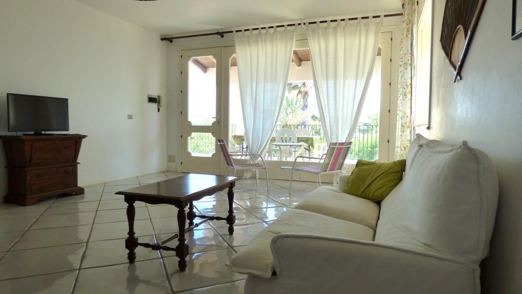 La Villa Rosa Al Mare Pozzallo Bagian luar foto